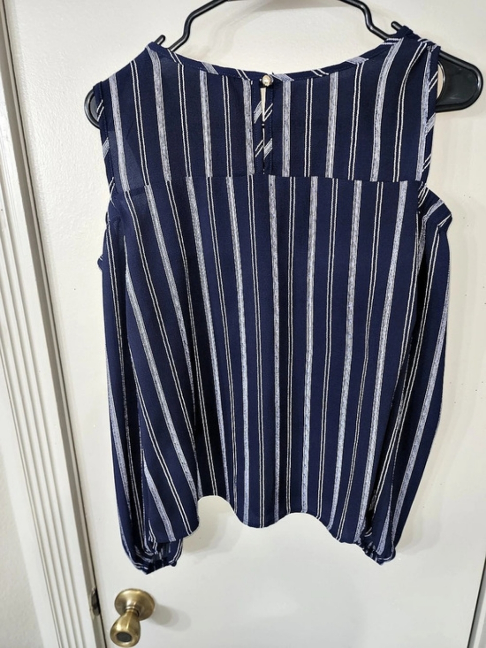 AGACI Romantic Elegant Style Striped Cold Shoulder Blouse in Blue & White